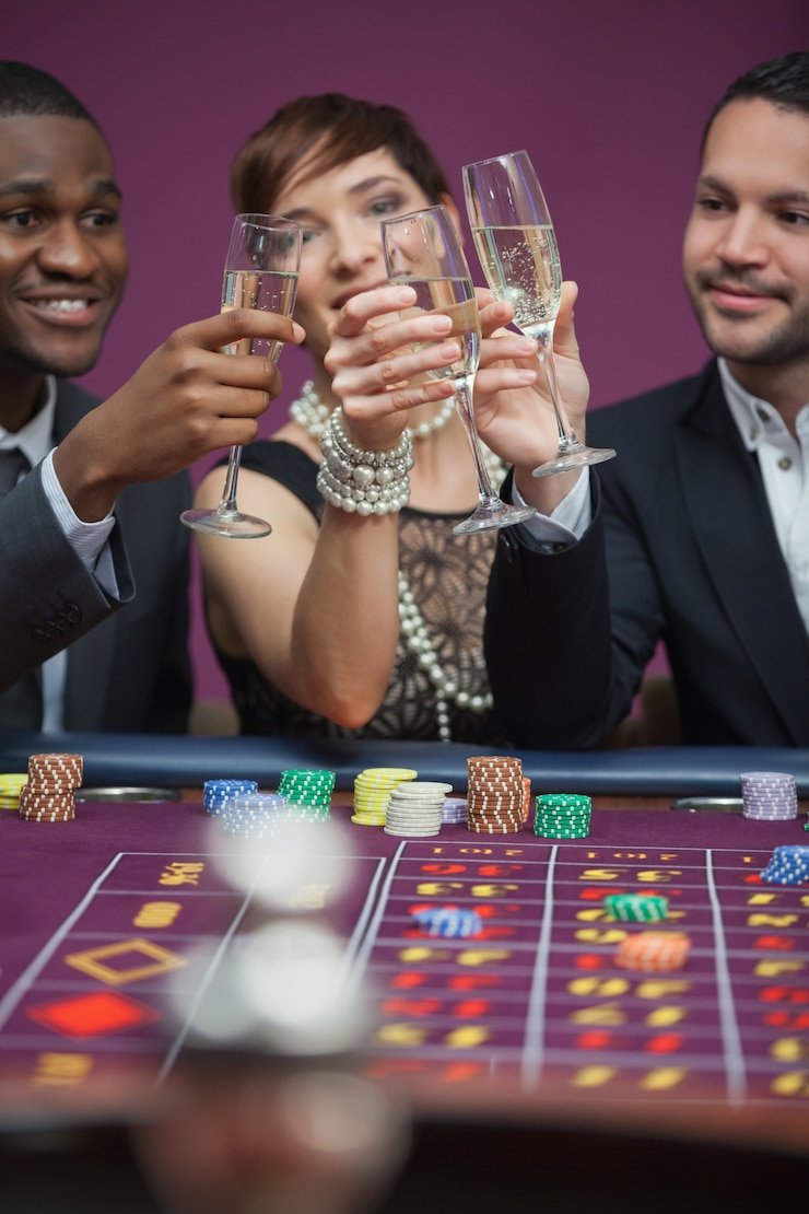 Layar Lightning Roulette menang bet dengan roda roulette live dan panel pilihan taruhan